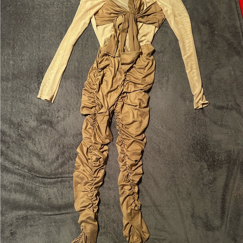 Elegant Tan Jumpsuit Large
